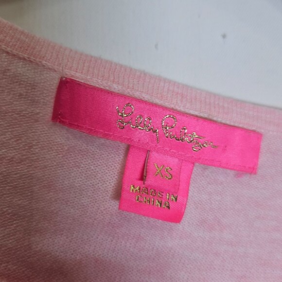 Lilly Pulitzer Pink 3/4 Sleeve Top Gold Trim Ruffle Cuffs XS Minimalist Workwear - Picture 3 of 9